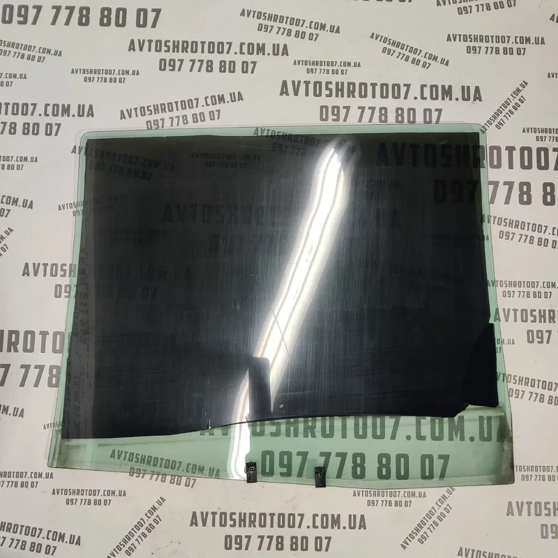 Скло дверей Peugeot 807 (02-14) 2.2 HDI заднє праве