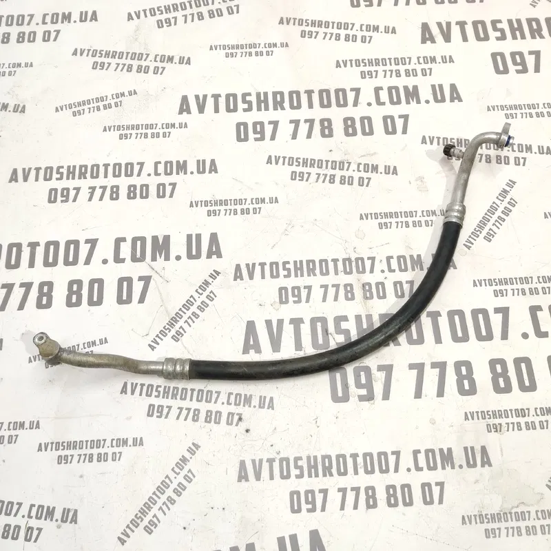 Трубка кондиціонера Kia Sorento (02-09) 2.5D OEM t301032320