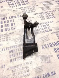 Кронштейн Skoda Octavia Tour (96-10) 1.9 TDI OEM 1j0614135a фото 2