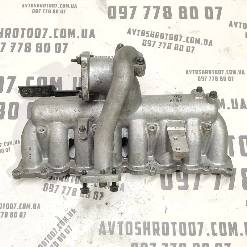 Впускний колектор Kia Sorento 1 (02-09) 2.5 CRDi Дизель D4CB