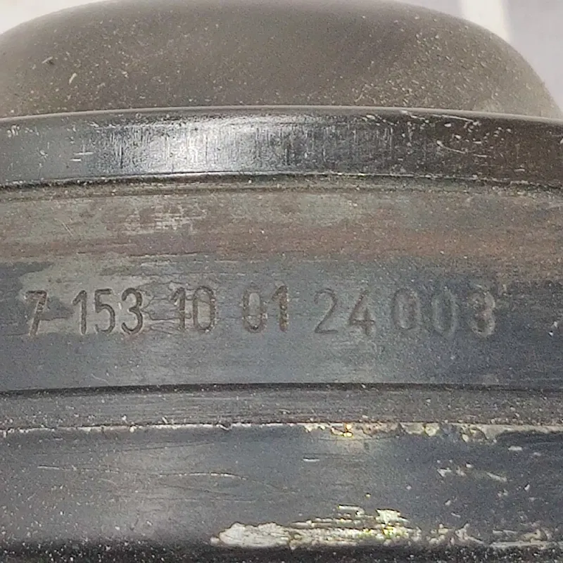 Кардан передній Kia Sorento (02-09) 2.5 CRDi OEM 491003e150