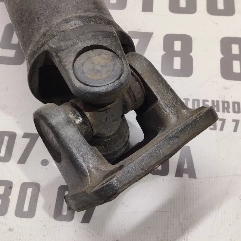 Кардан передній Kia Sorento (02-09) 2.5 CRDi OEM 491003e150