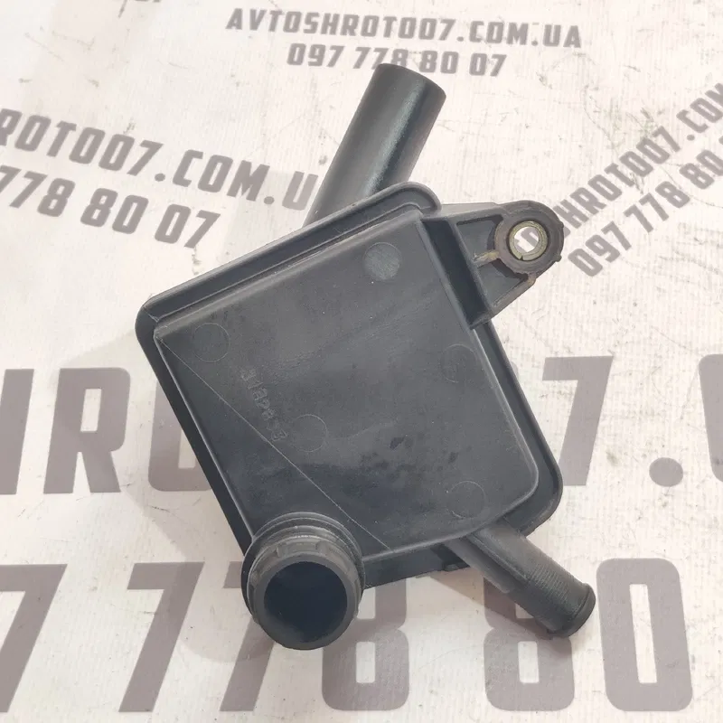 Сапун Peugeot 807 (02-14) 2.2 HDI 9638961080