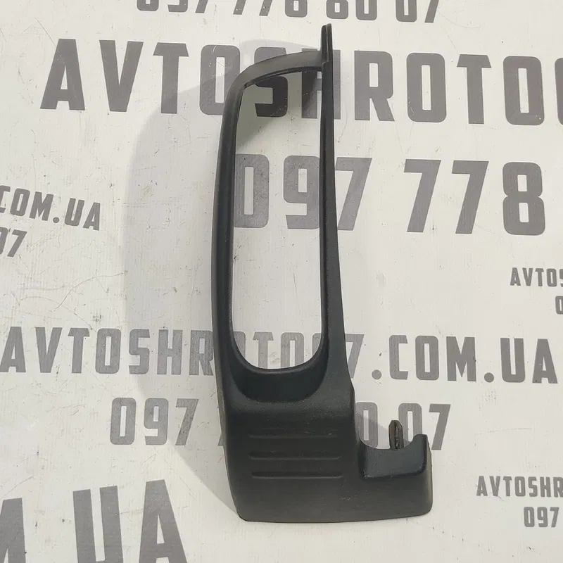 Накладка салону Peugeot 807 (02-14) 2.2 HDI OEM 1485994077