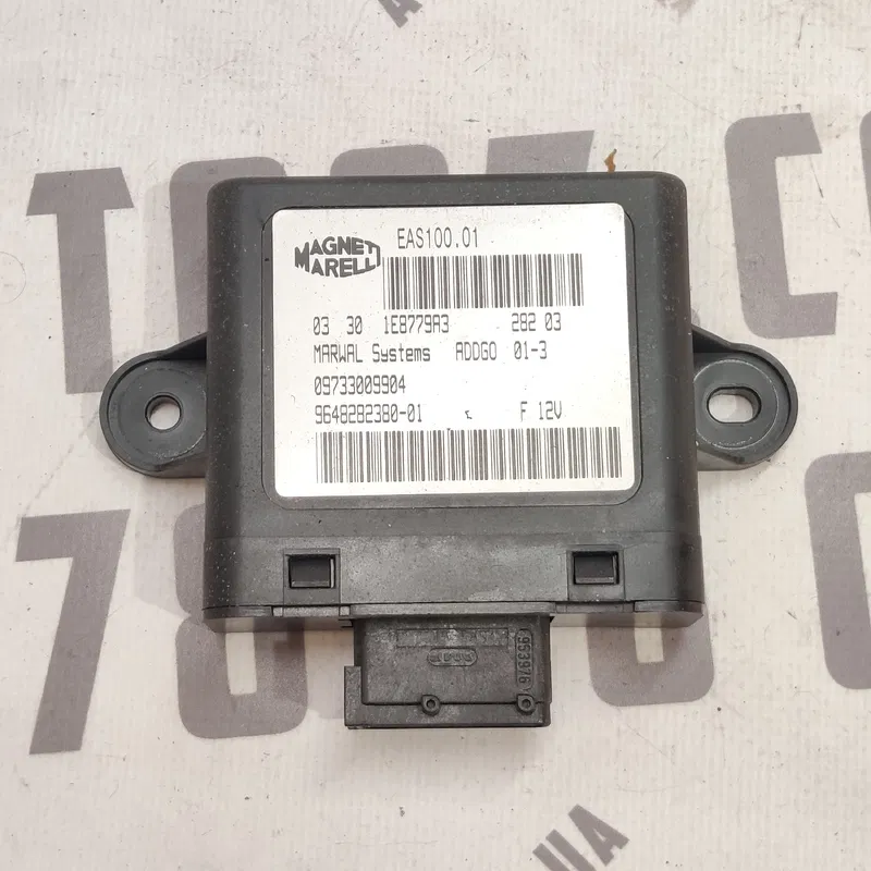 Блок паливного насоса Peugeot 807 02-14 2.2 HDI 09733009904