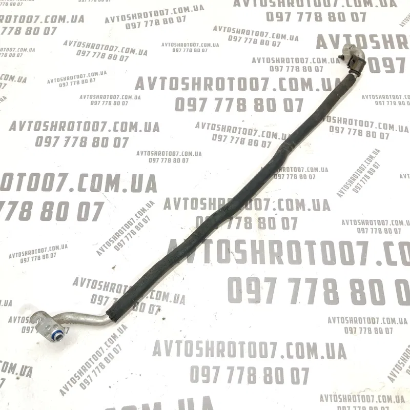 Трубка кондиціонера Kia Sorento 1 (02-09) 2.5 CRDi Дизель