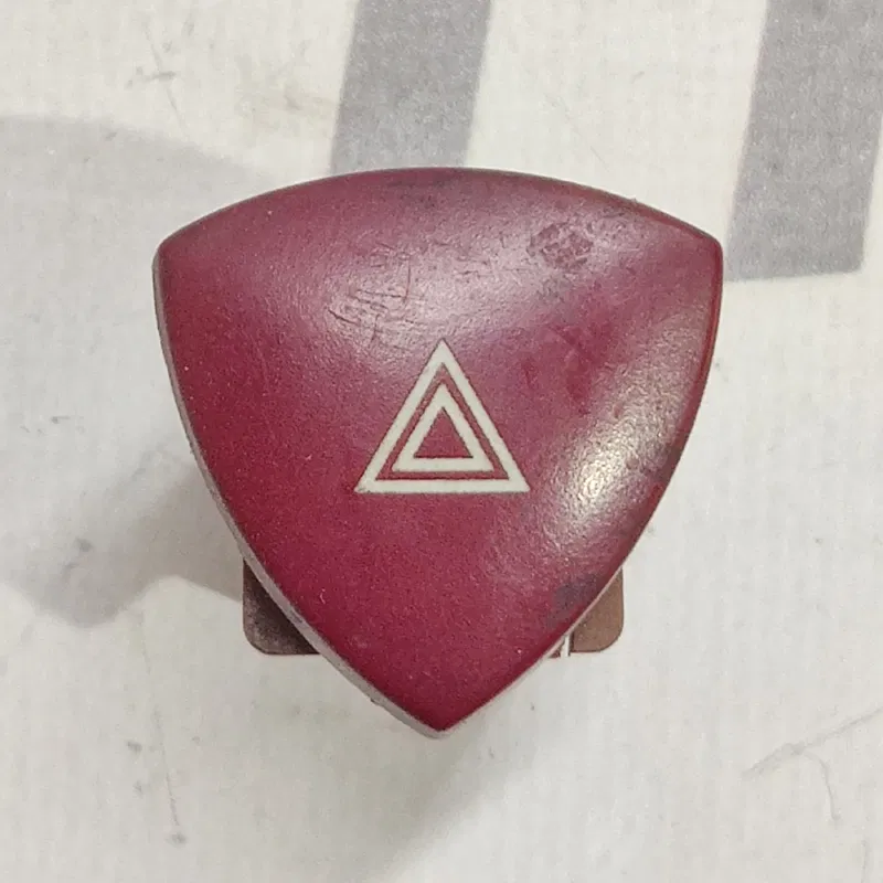 Кнопка аварійки Peugeot 807 (02-14) 2.2 HDI OEM 1488924077