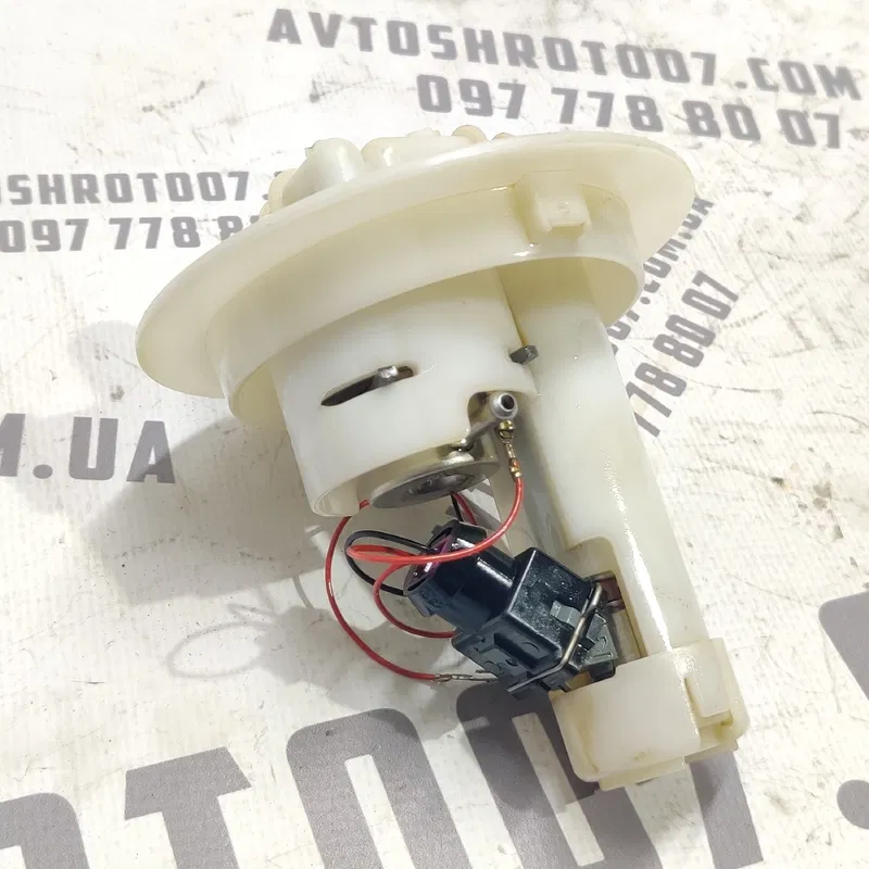 Датчик рівня палива Peugeot 807 02-14 2.2 HDI OEM 9636403980