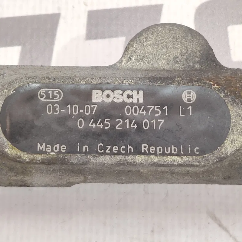 Паливна рейка Peugeot 807 (02-14) 2.2 HDI OEM 0445214017