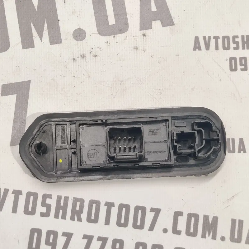 Датчик дверей Peugeot 807 (02-14) 2.2HDI з.л. OEM 1497112080