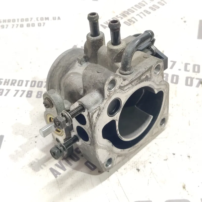 Дросельна заслонка Hyundai Elantra 3 (00-06) 1.6 Бензин