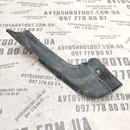Накладка Hyundai Elantra 3 00-06 1.6 Пр.Нж.Зд OEM 368222d500