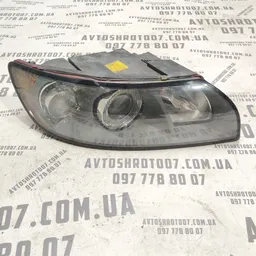 Фара Volvo V50 (04-12) 2.0D передня права OEM 30698886