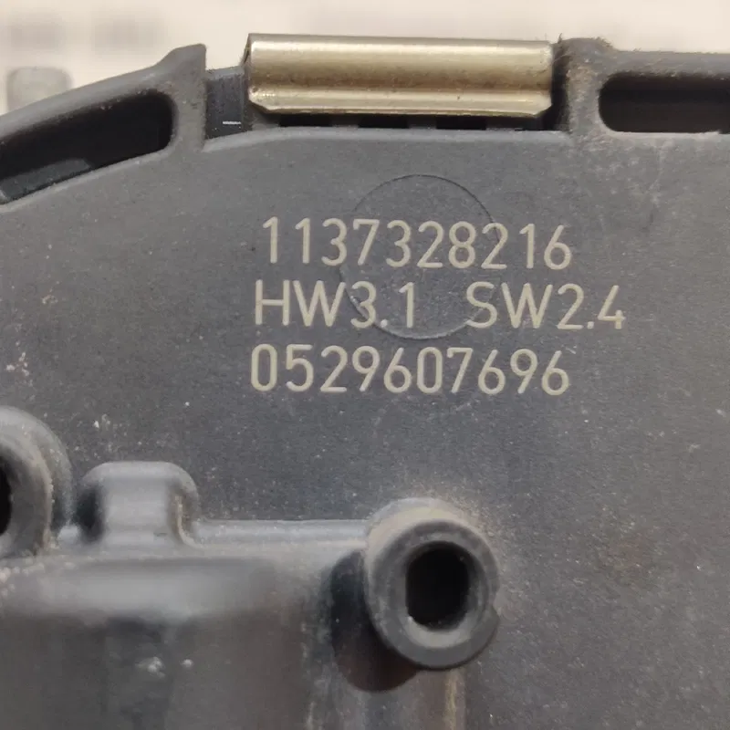 Мотор склоочисника Volvo V50 04-12 2.0D перед OEM 1137328216