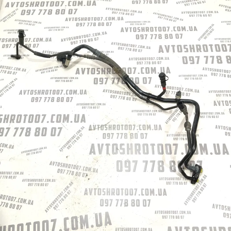 Трубка кондиц. Volvo V50 (04-12) 2.0D права OEM 4n5h19a834fj