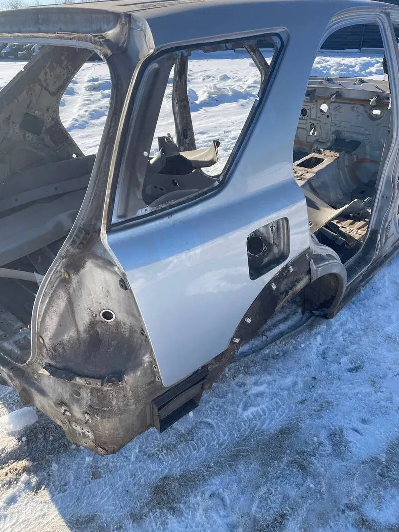 Четверть Kia Sorento 1 (02-09) 2.5 CRDi задня права