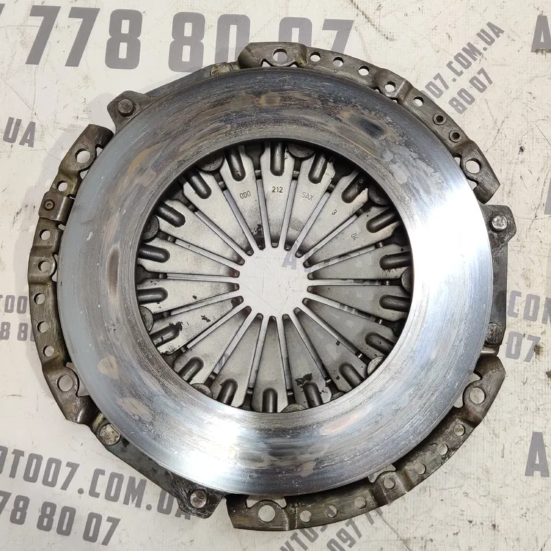 Комплект зчеплення Volvo V50 (04-12) 2.0 D OEM 9661185080