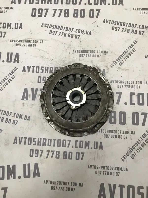 Корзина зчеплення Kia Cerato 1 (04-09) 2.0 G4GC Бензин