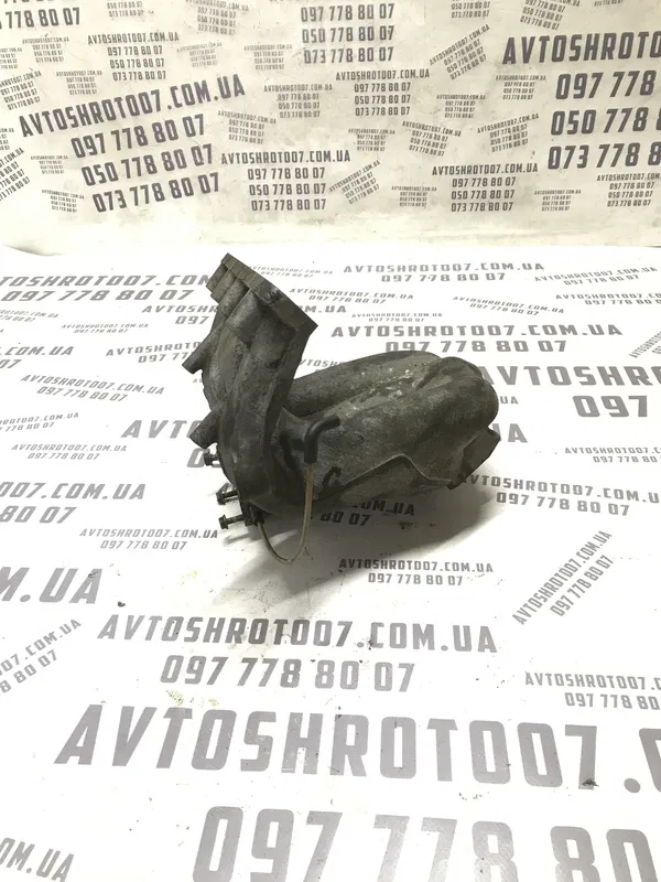 Впускний колектор Chevrolet Tacuma (00-08) 2.0 Бензин