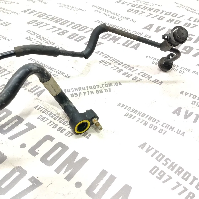 Трубка кондиц. Volvo V50 (04-12) 2.0D права OEM 4n5h19a834fj