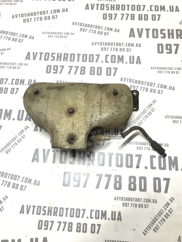 Колектор випускний Chevrolet Tacuma (00-08) 2.0 OEM 92062877 фото 2