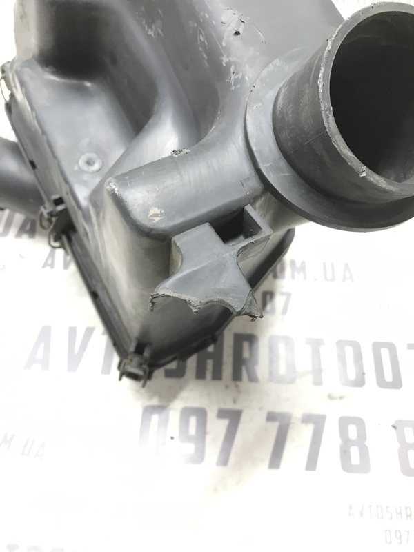 Корпус повітряного фільтра Chevrolet Tacuma 00-08 2.0 Бензин