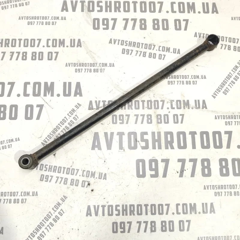Ричаг Hyundai Elantra 3 (00-06) 1.6 задній правий нижній