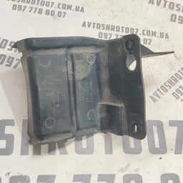 Накладка Hyundai Elantra 3 (00-06) 1.6 прав нижн 291602d000