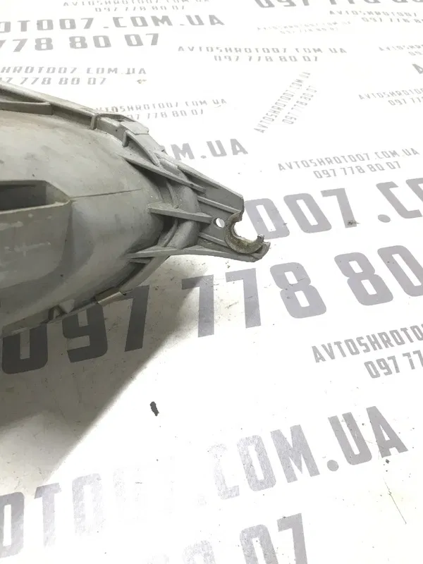 Фара Chevrolet Tacuma (00-08) 2.0 Бенз. Права OEM 0301001116