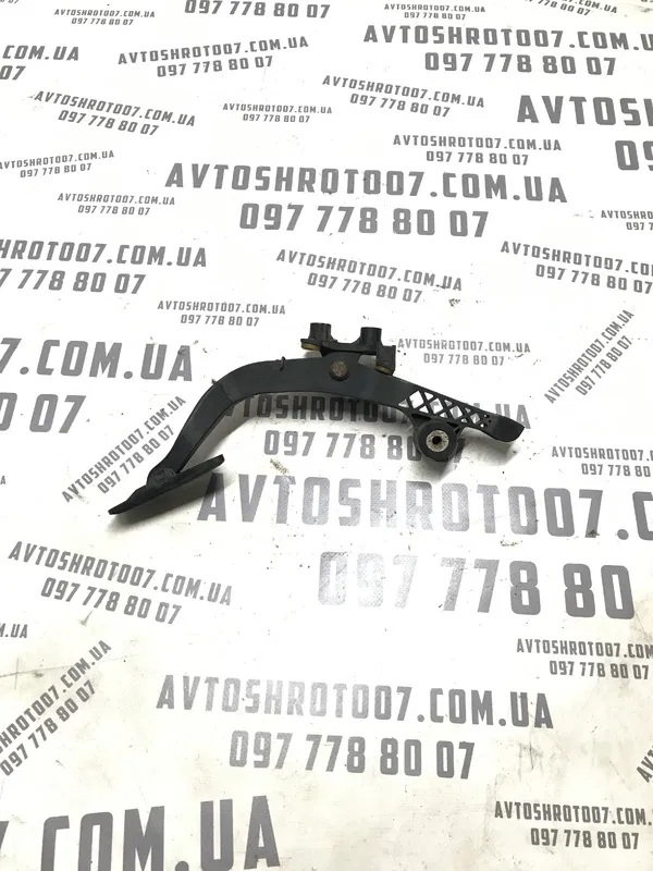 Педаль газу Kia Cerato 1 (04-09) 2.0 Бензин OEM 327001fxxx
