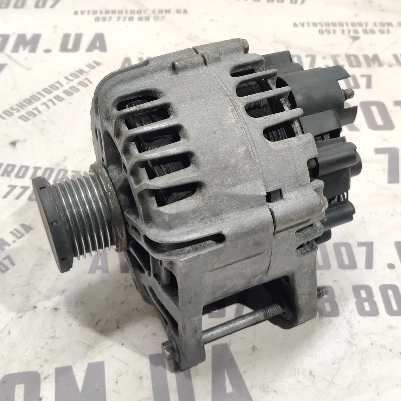 Генератор Renault Grand Scenic 3 (09-16) 1.6d OEM 231007033r