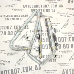 Подушка шторка Toyota Auris (06-12) 1.6 ліва OEM l81n8112100