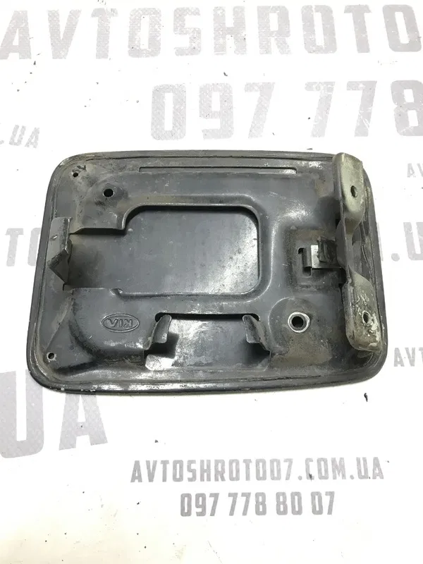 Лючок бака Kia Sorento 1 (02-09) 2.5 Дизель Права