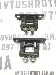 Завіса кришки багажника Kia Sorento (02-09) 2.5 D4CB Дизель