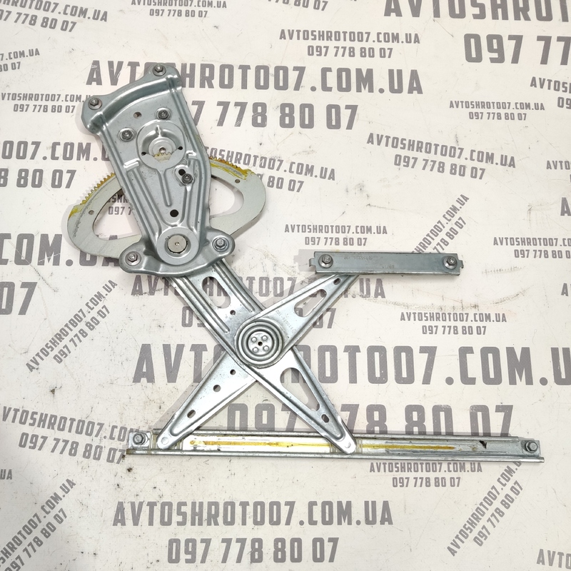 Склопідіймач Renault Scenic 3 09-16 1.6D З.Пр. OEM 966415102