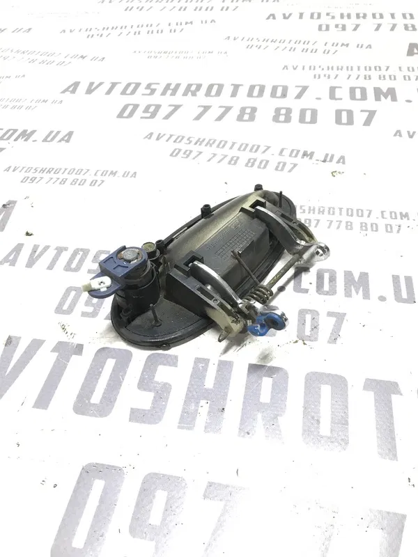 Ручка зовнішня передня права Chevrolet Tacuma (00-11) 2.0