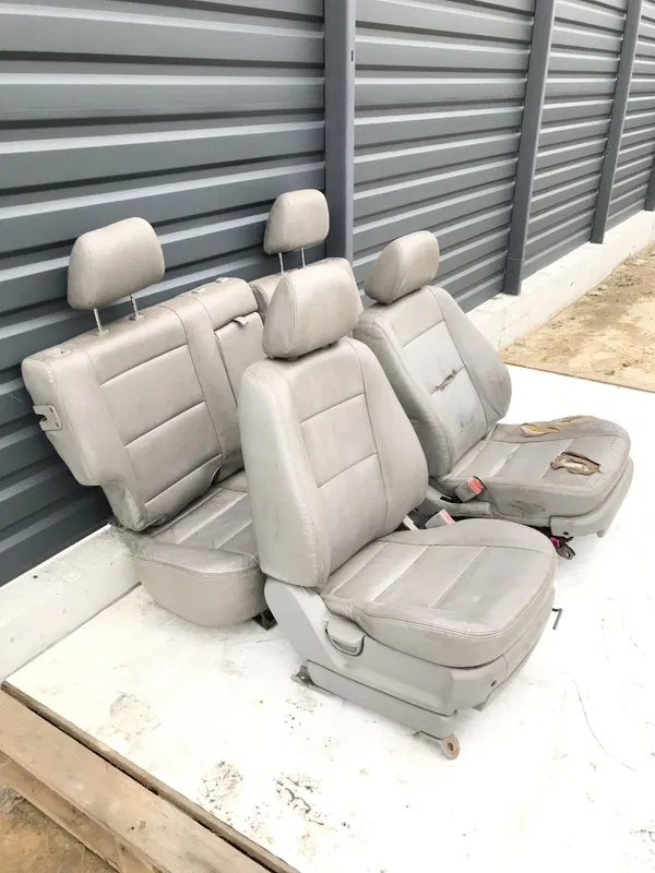 Комплект сидінь Kia Sorento 1 (02-09) 2.5 Дизель