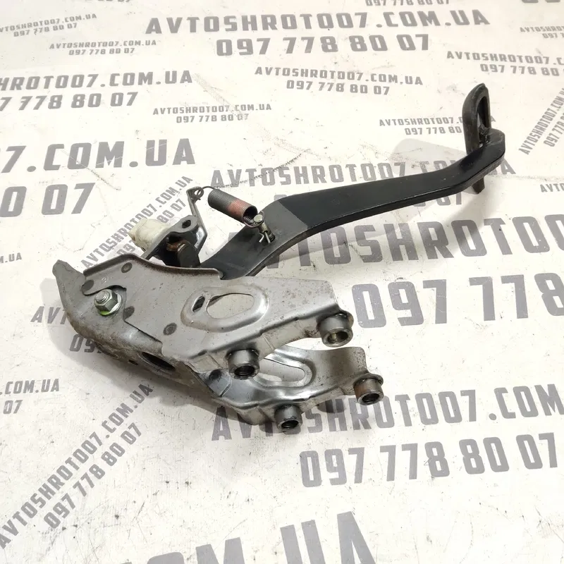Педаль тормозу Toyota Auris (06-12) 1.6 Бензин Робот