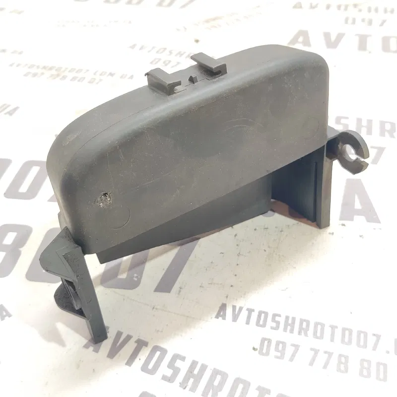 Кришка ГРМ Peugeot 307 (01-08) 1.4 Бензин OEM 9626841980