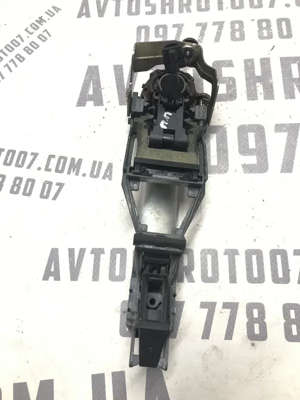 Ручка зовнішня VW Passat B5+ (00-05) 1.9D передня права