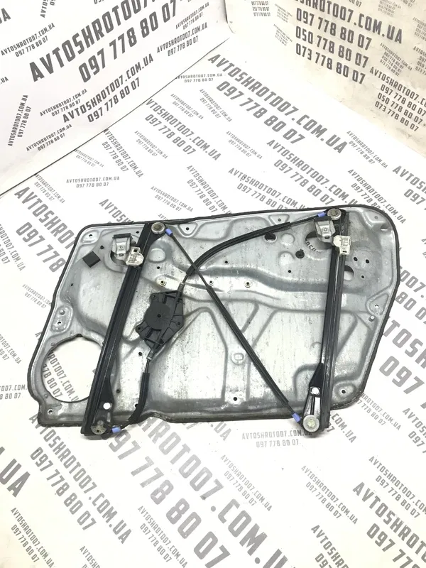 Склопідіймач VW Passat B5 00-05 1.9D п.лів. OEM 3b4837755d43
