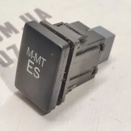 Кнопка функц. Toyota Auris (06-12) 1.6 Бензин OEM 8472002030