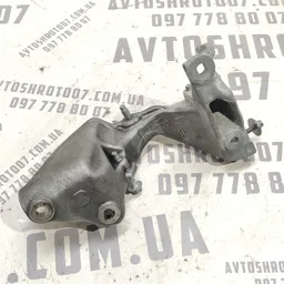 Кронштейн Renault Grand Scenic 3 (09-16) 1.6 dCi 147177968r