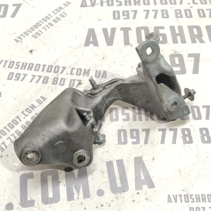 Кронштейн Renault Grand Scenic 3 (09-16) 1.6 dCi 147177968r