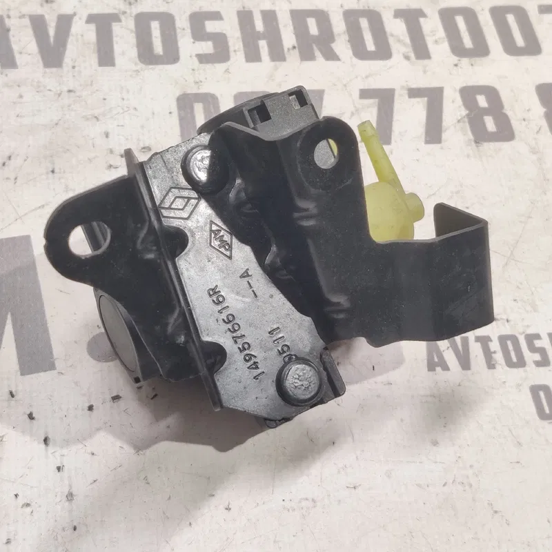Клапан Renault Grand Scenic 3 (09-16) 1.6d OEM 8200790180