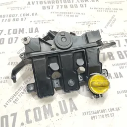 Клапанна кришка Renault Scenic 3 09-16 1.6dCi OEM 118305906r