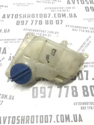 Бачок розширювальний Passat B5+ (00-05) 1.9D OEM 8D0121403L
