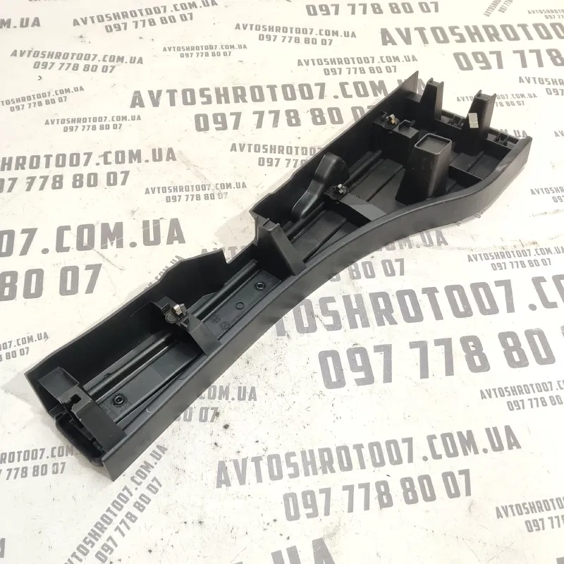 Накладка Renault G.Scenic 3 09-16 1.6d Зд Пр OEM 849500074r