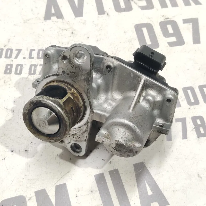 Клапан ЕГР Renault Scenic 3 (09-16) 1.6 dCi OEM 147101478r
