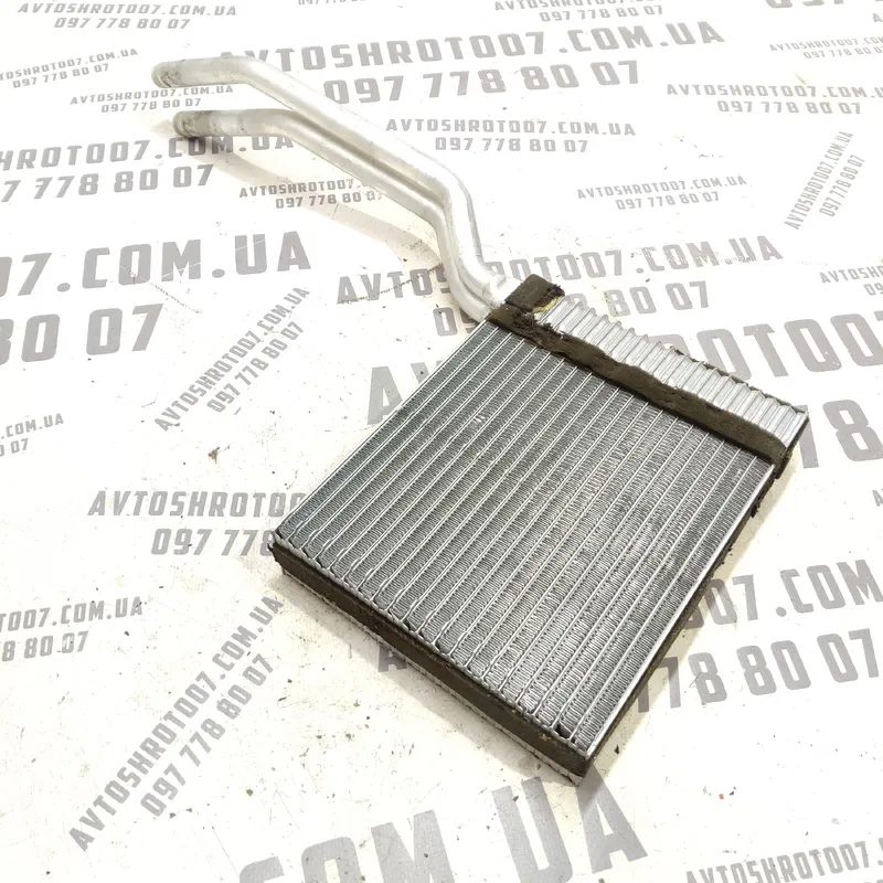 Радіатор пічки Volvo V50 (04-12) 2.0 D4204T Дизель